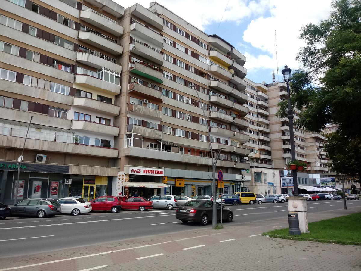 Panoramic Apartment Alba Iulia Exteriör bild